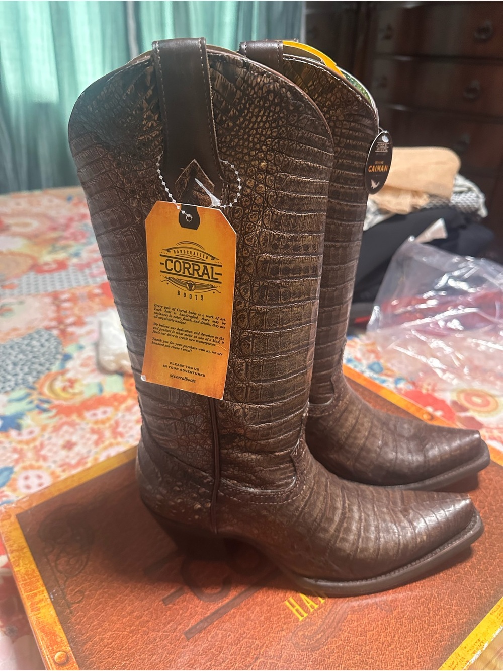 Corral Limited edition Brown full caiman lHandcrafted women boots - Picture 4 of 9